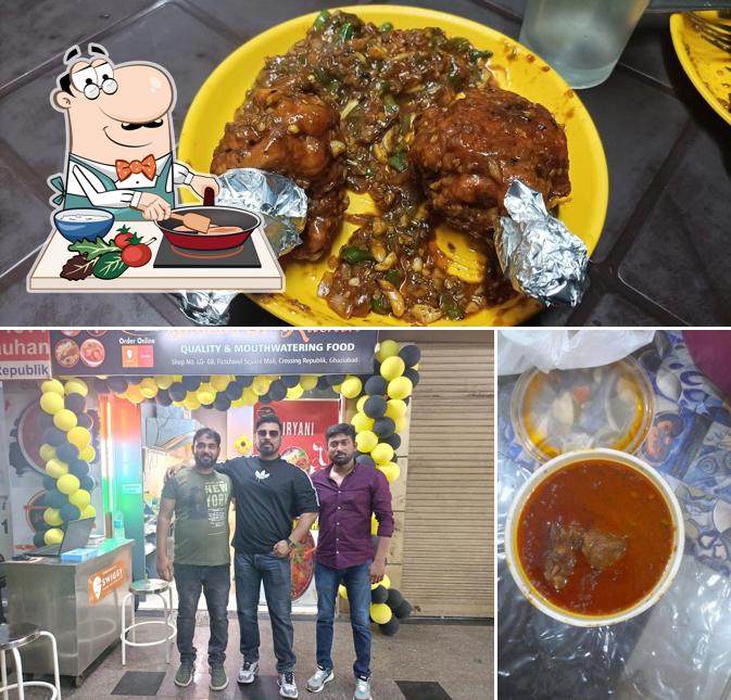 Chicken curry at Shahin Di Kitchen (Old Delhi Mughalai restraurent)