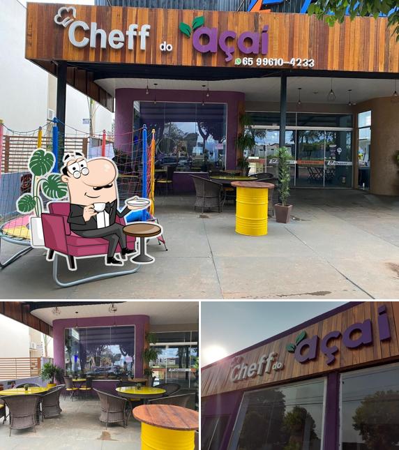 O interior do Cheff do açaí