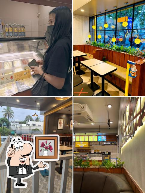 The interior of Polar Bear Ice Cream Sundaes - Jayalakshmipuram