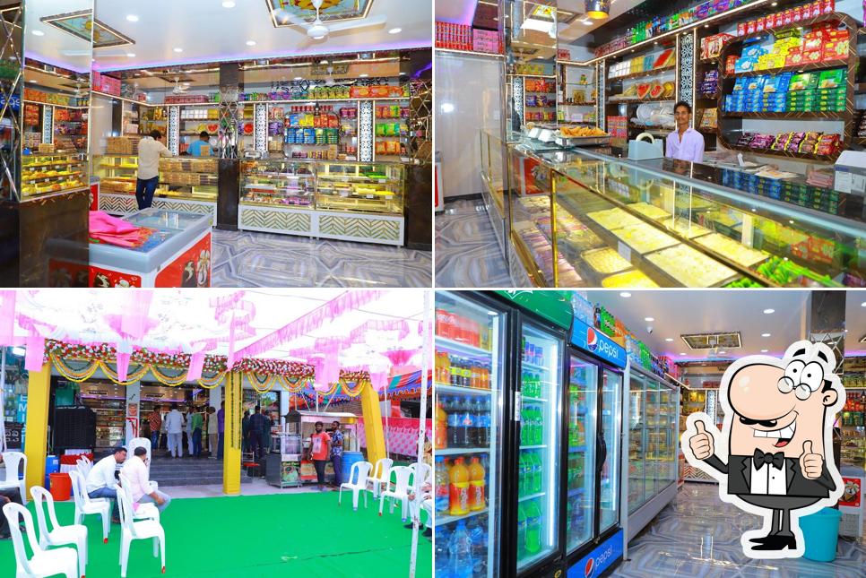 Here's a picture of Narayan Sweet Home & Veg Bakers