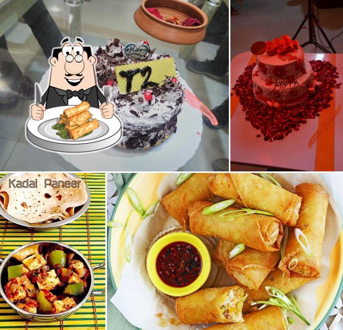 Spring rolls at Rj02 Hunger Station