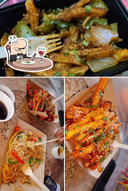 Food at Wok Dish Way! - Best Chinese and Momos, First Car Dining Restaurant in Noida