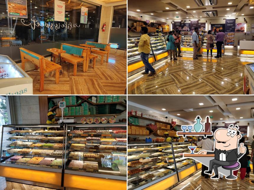 Shree Anandhaas Sweets and Snacks - R.S Puram, Coimbatore