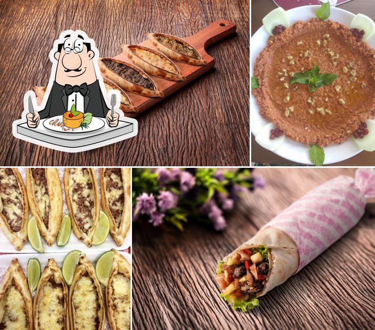 Platos en Shawarmeria