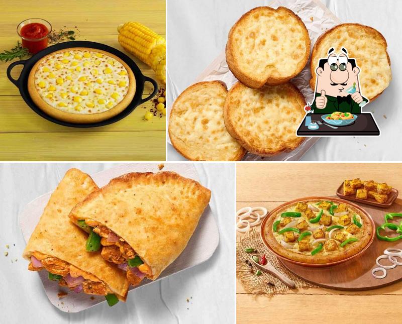 Macaroni and cheese at PANDIT JI PIZZA HUT BHILWARA