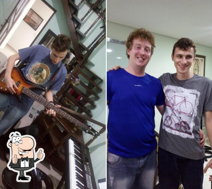 Here's a picture of Dona Irene Doces e Salgados