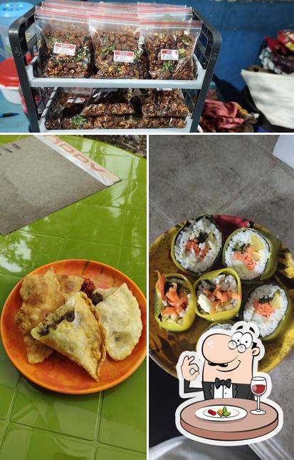 This is the picture displaying food and interior at Dichen Kitchen