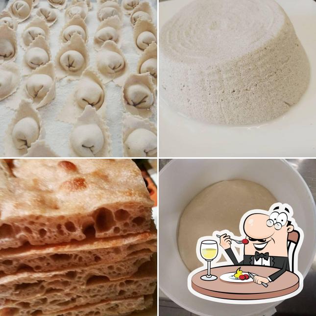 Plats à Coffee with Tea