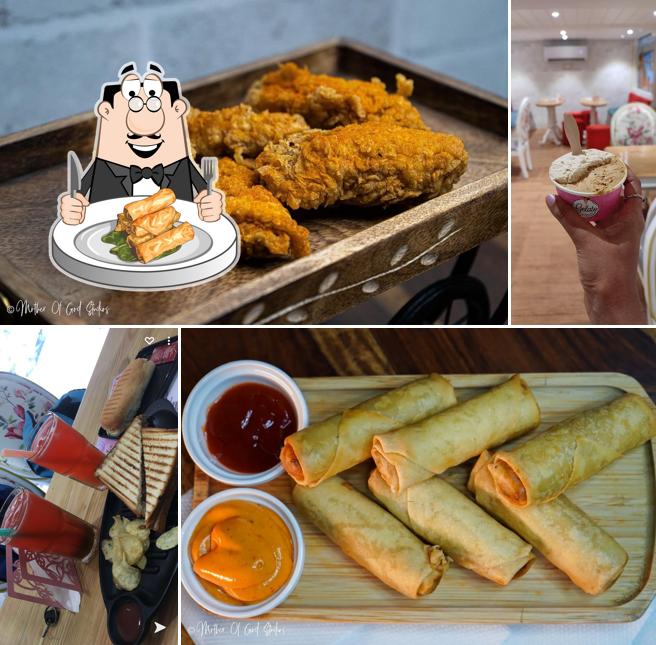 Spring rolls at Cafe London