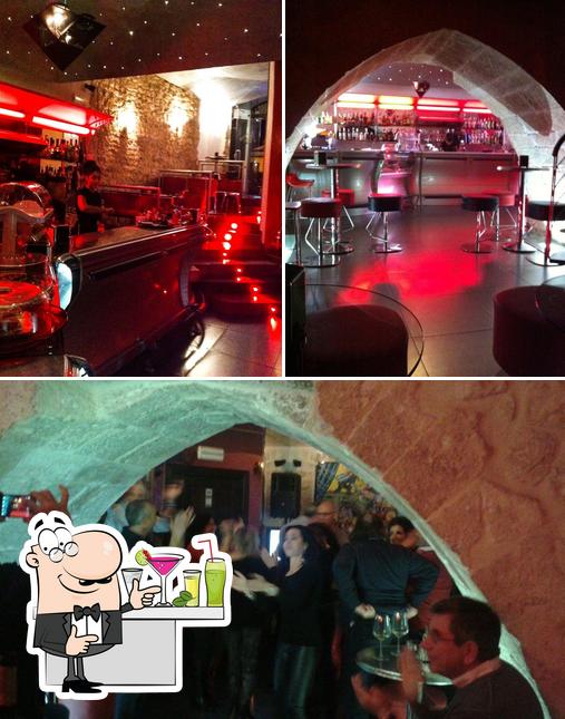 Guarda questa immagine di Caffè le Metamorfosi