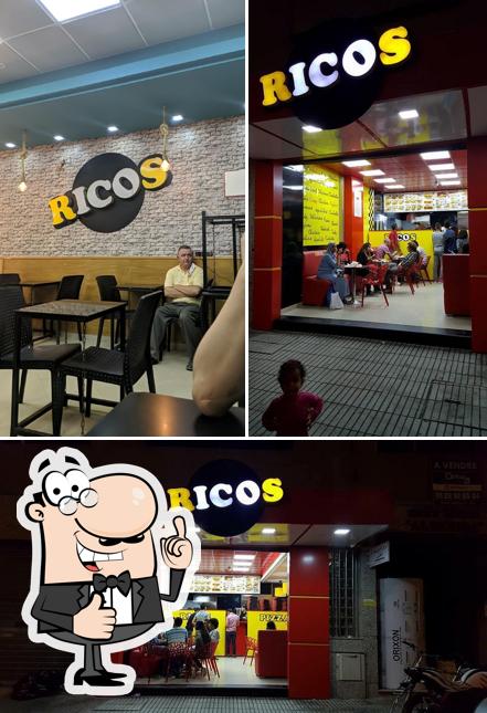 Voir cette image de Ricos Chicken