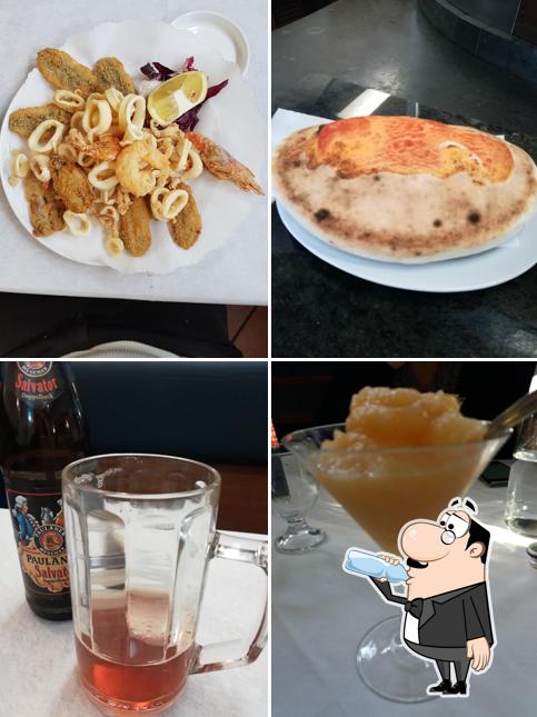 La bevanda e cibo del ristorante