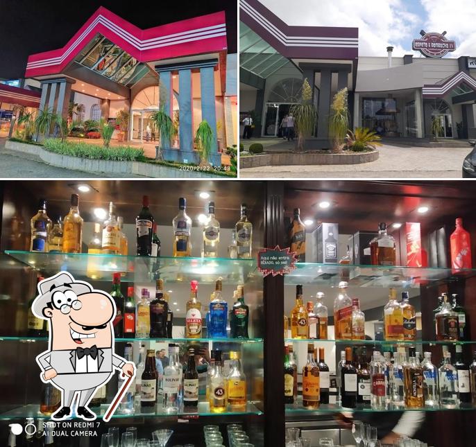 O Churrascaria Espeto e Bombacha IV se destaca pelo exterior e cerveja