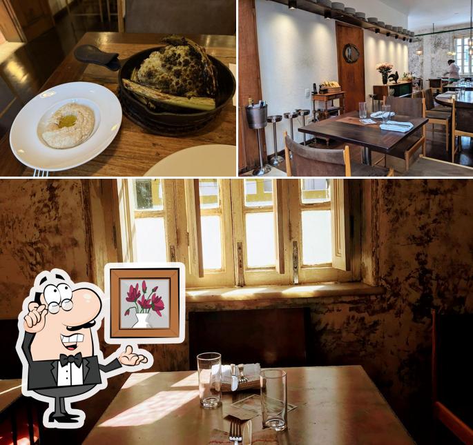 O interior do Restaurant Sud Pássaro Verde