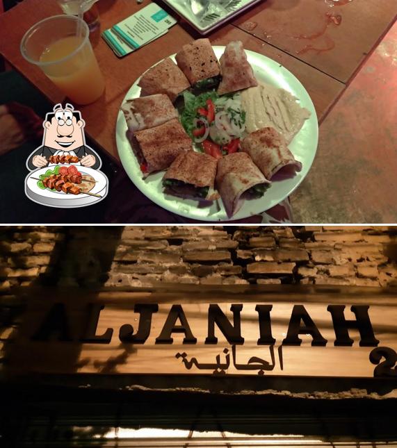 Platos en Restaurante Al Janiah