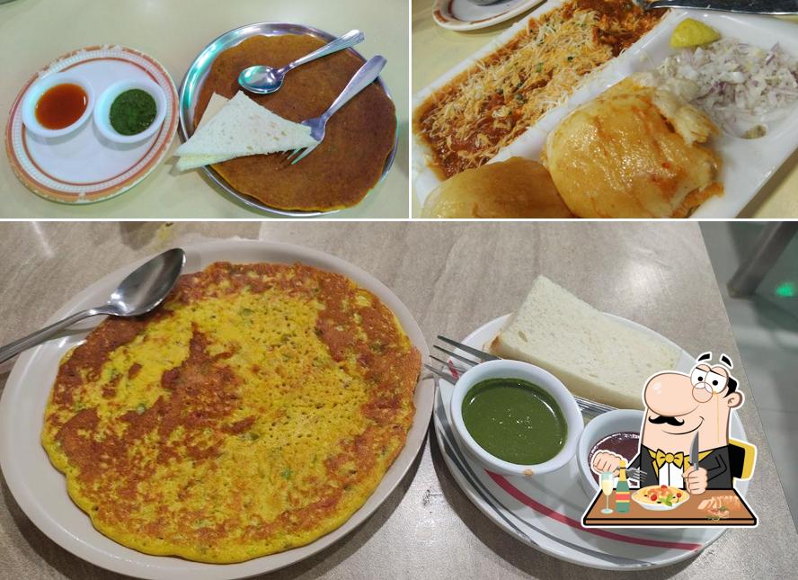Food at Ruchi veg charkop ( Rutuja )