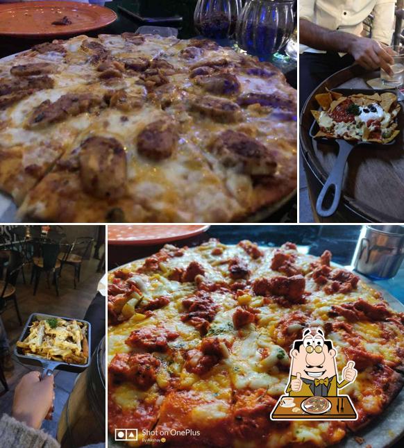 Get pizza at Drinx Exchange