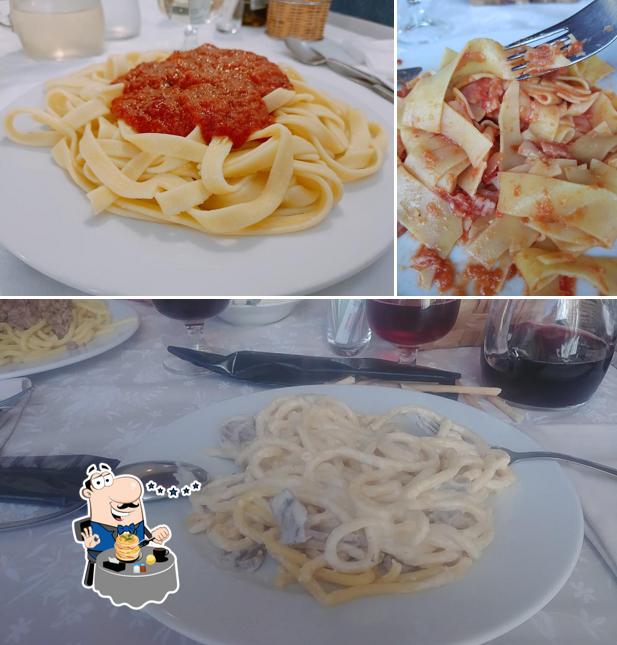 Platti al Bar Ristorante Da Roberta