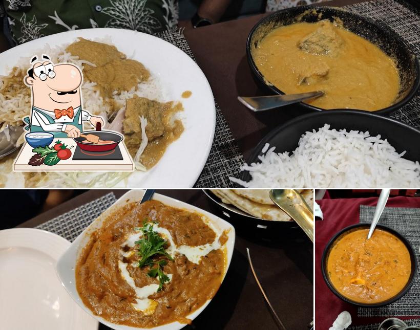 Chicken curry at Hotel Anantashram