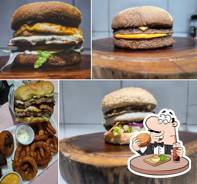 Os hambúrgueres do KURIRIN LANCHES & AÇAI's irão satisfazer diferentes gostos