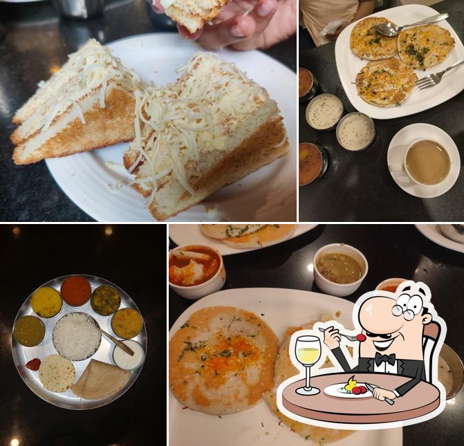 Food at Navaratna Udupi Pure Veg Restaurant