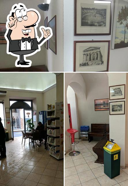 Siediti a un tavolo di Casa Del Caffe' Di Russo Gaspare