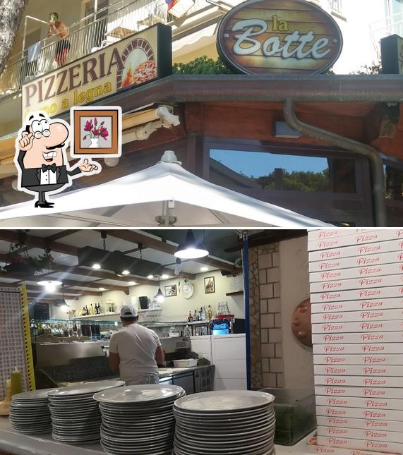 Siediti a un tavolo di Ristorante La Botte