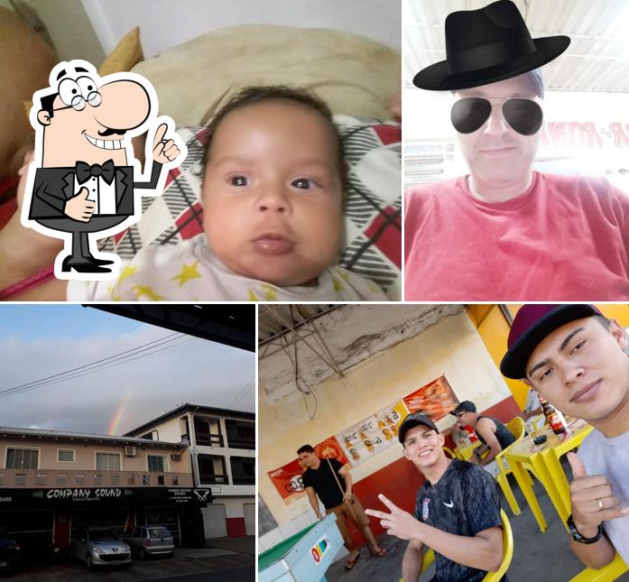 Look at this image of Bar do Rôni