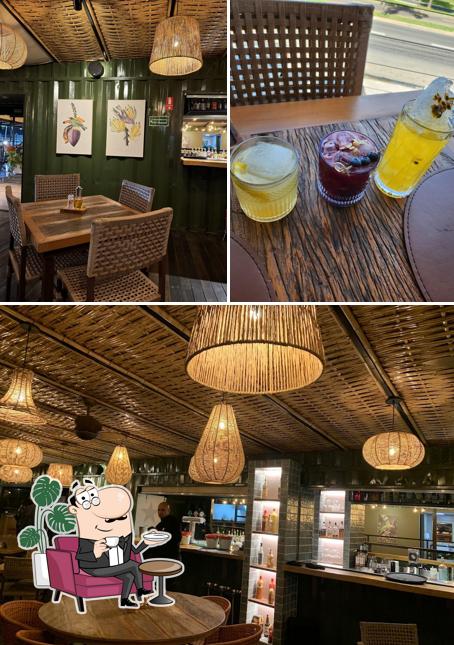 O interior do Ginga Rooftop