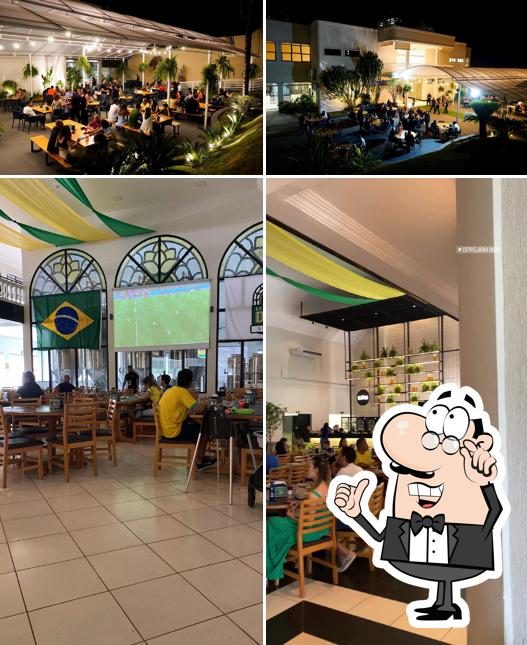 Veja imagens do interior do Cervejaria Dias Brew Pub Bar Restaurante