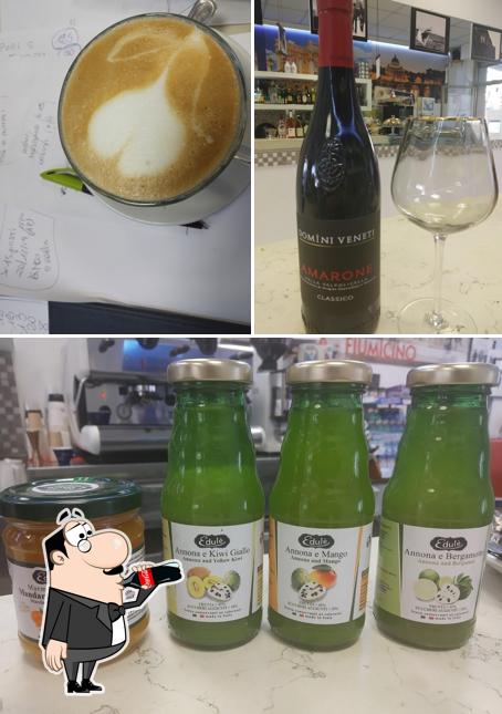 Prova un drink dal menu