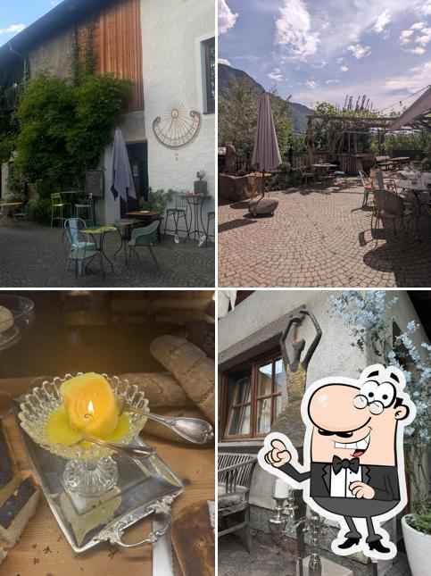 Siediti a un tavolo di RunstnerHof Caffè