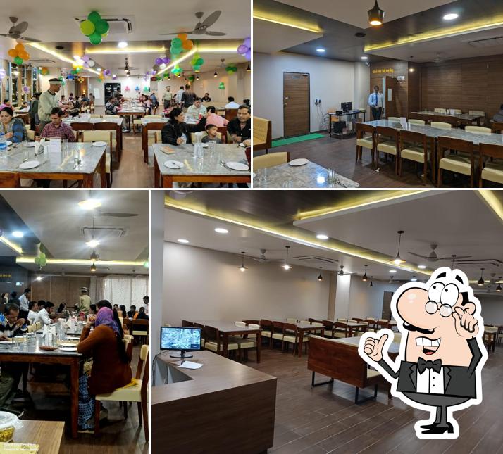 The interior of PALATE RESTAURANT AND BANQUET HALL