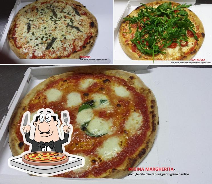 Prenez des pizzas à Pizzeria Rustica Rimini