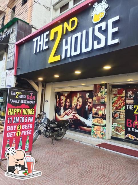 Enjoy a drink at The 2nd House Bar Luxury Bar in udaipur