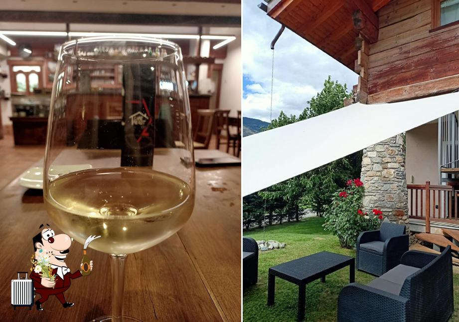 Café Pierot serve alcolici