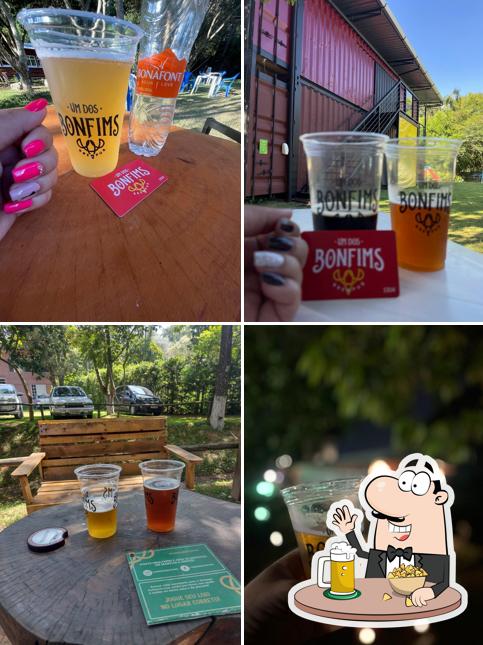 Você pode tomar um copo de cerveja leve ou escura