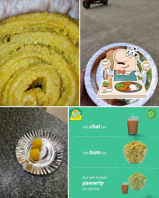 Meals at RAGHUVIR SWEETS AND NAMKEEN (Raghuveer Sweets)