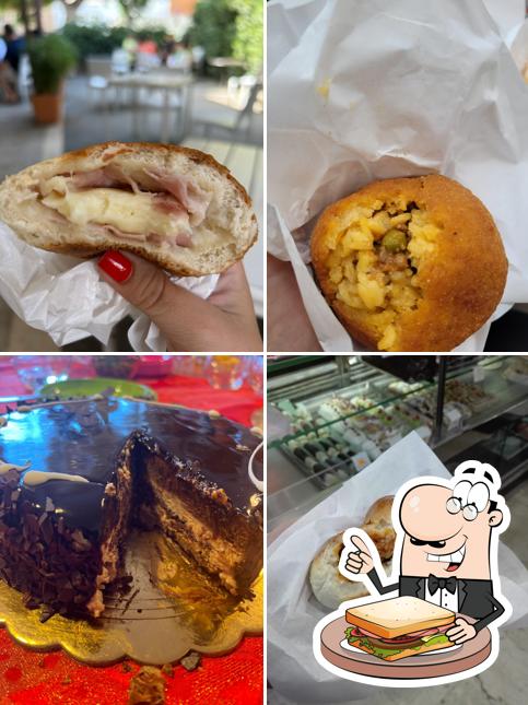 Toast al formaggio al Bar Scatassa