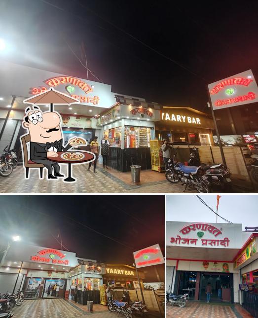 Check out how Karnawat bhojan prasadi looks outside