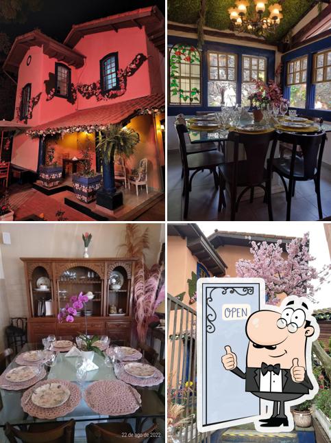 Look at the photo of Casa Florida Restaurante