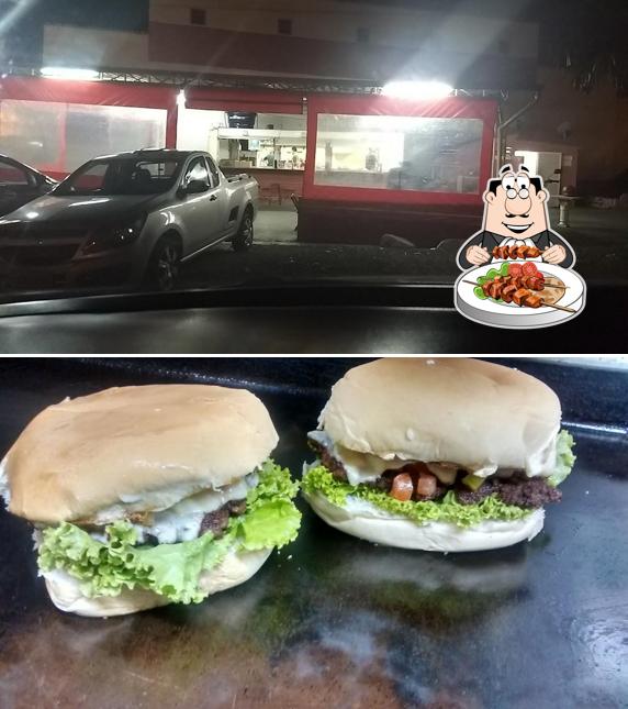 Comida em Roberto Lanches