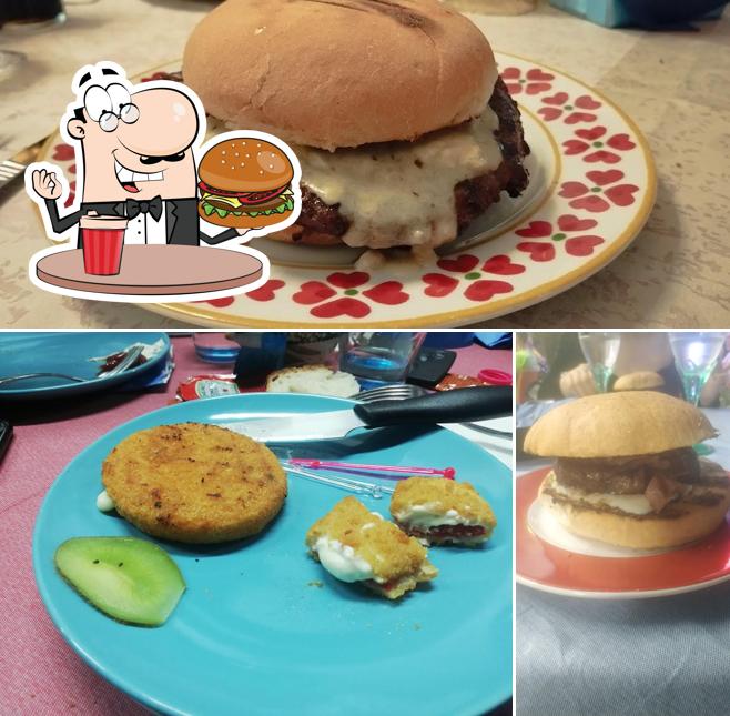 Prova un hamburger a Braceria Anfè