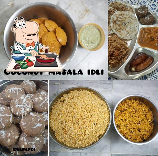 Chicken curry at HOMELY FOODS