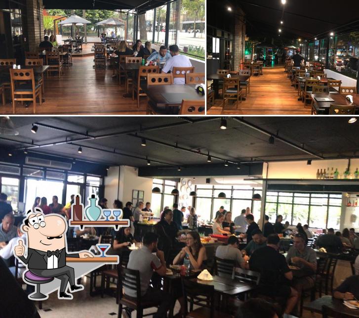 O interior do Garfo Santo Moema