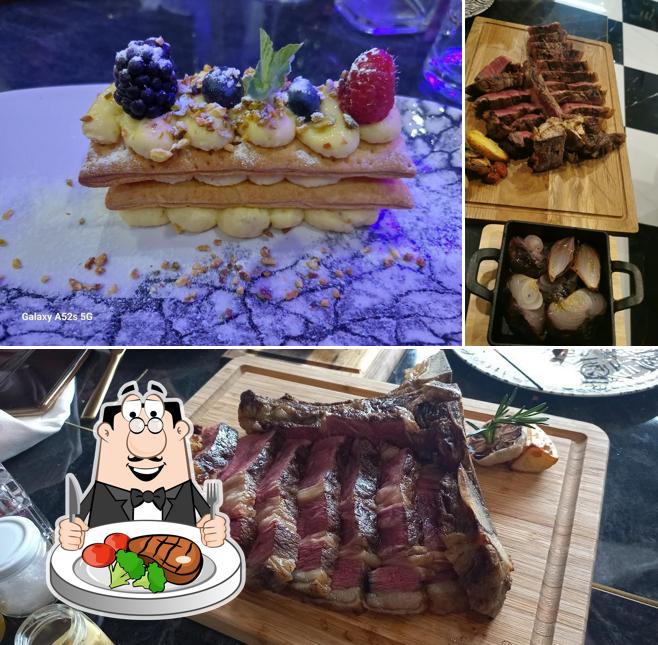 C'è un'ampia gamma di piatti per gli amanti della carne