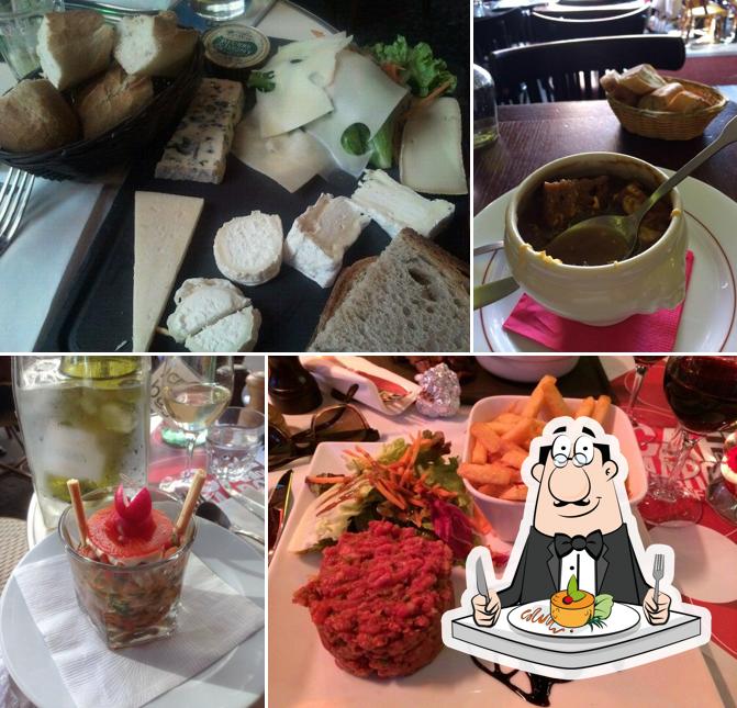 Nourriture à Café du Marché des Enfants Rouges