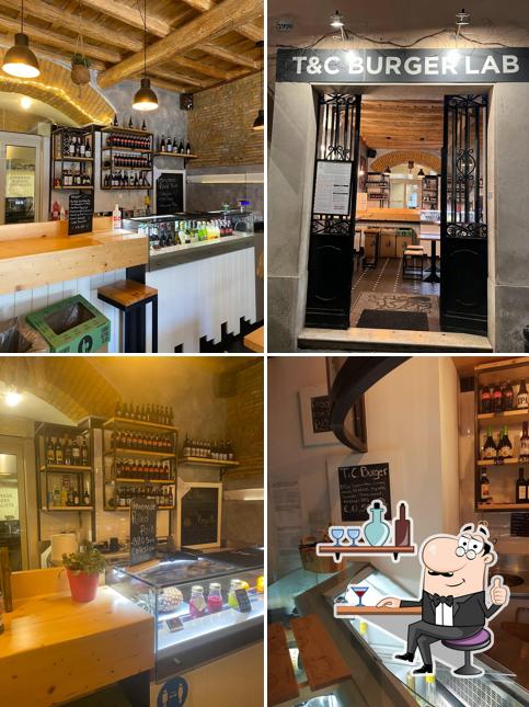 Gli interni di T. & C. Burger Lab