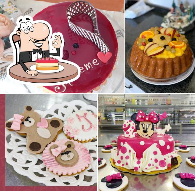 Vedi questa foto di Bar Pasticceria Arco Adriano