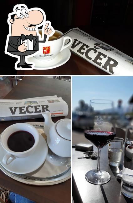 Trend bar Sandi Dimitriev s.p.